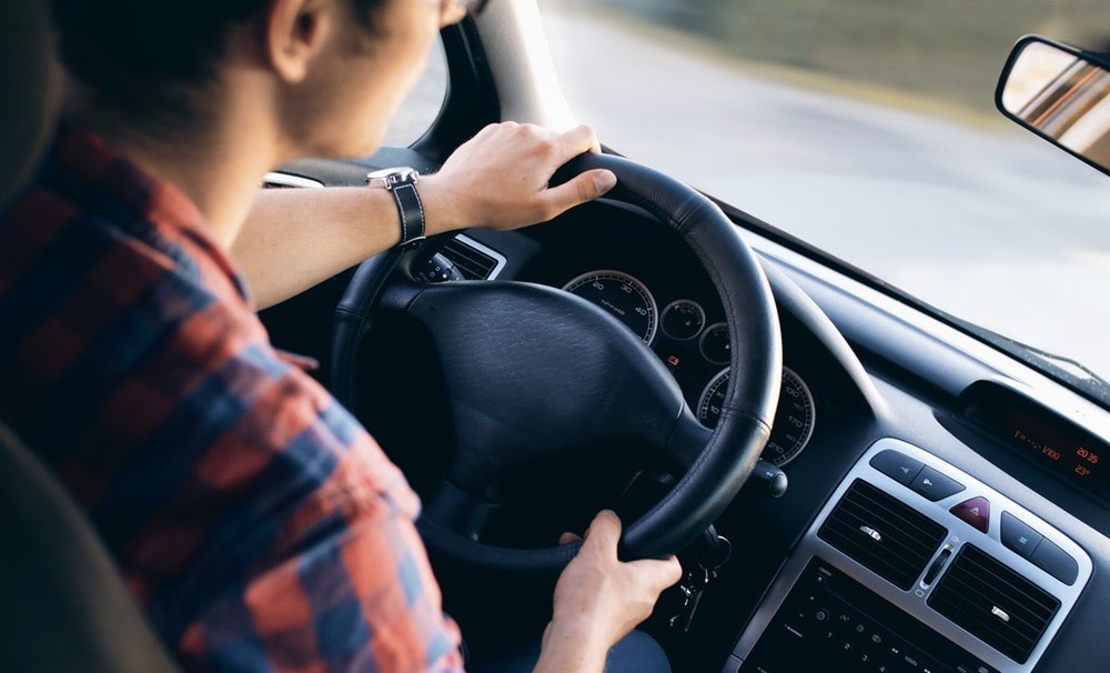 Why Every College Student Should Have Comprehensive Auto Insurance
